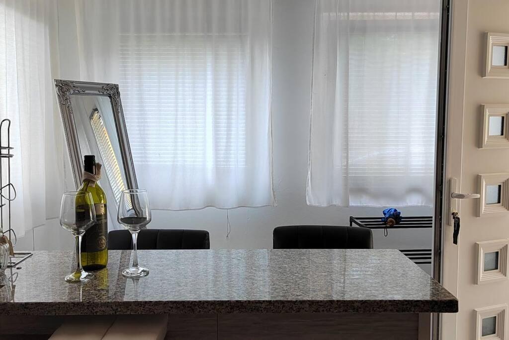 מטולי Studio Apartman Tadic מראה חיצוני תמונה