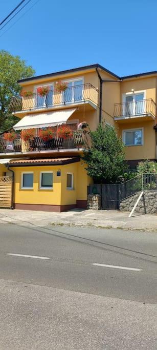 מטולי Studio Apartman Tadic מראה חיצוני תמונה